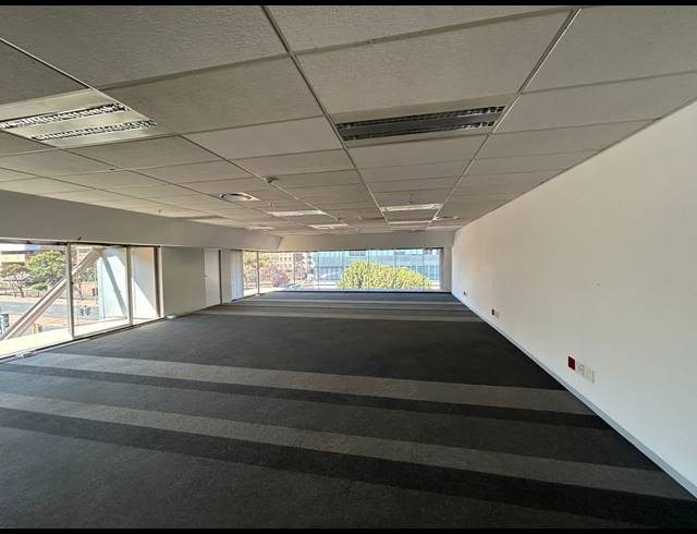 387M² OFFICE TO LET IN SANDTON CENTRAL